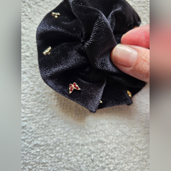 Free People, Rosette Stud Pack, Black/Multi, NWOT - Picture 11 of 15